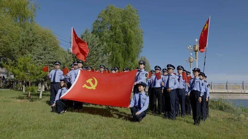 老外评选亚洲“最好吃”面条,韩国炸酱面上榜,中国这碗面排第一